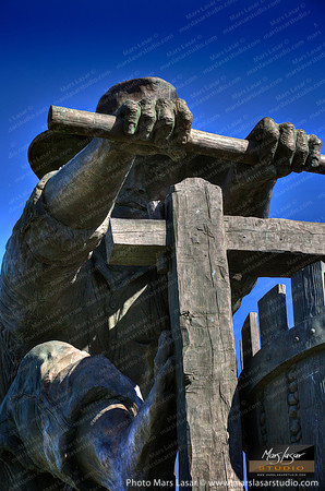 The Grape Crusher_vert