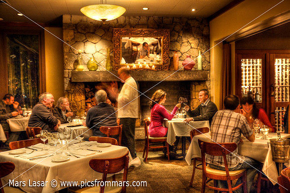 Hurley's Dining Nite 1