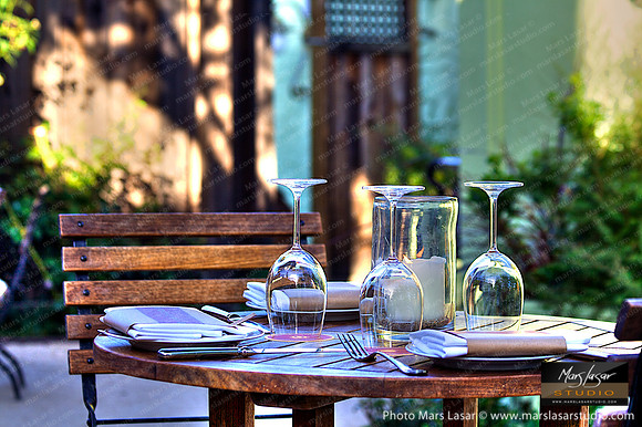 Late Afternoon Dining