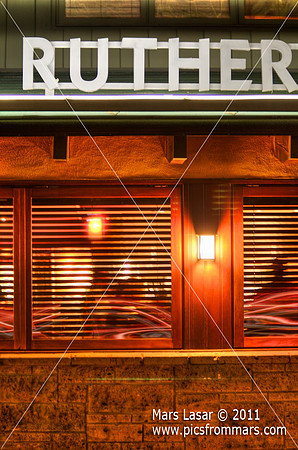 Rutherfor Grill_nite  4